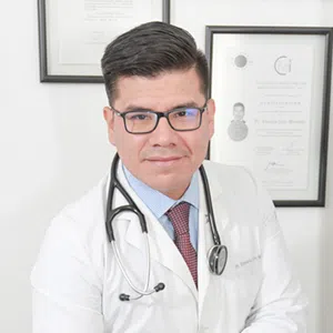 Hola, soy el Dr. Ernesto Soto Miranda, conoce mis estudios y servicios, contáctame o haz una cita directa por este medio.