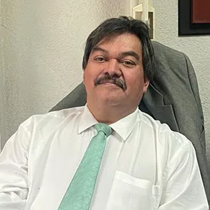 Dr. Gerardo De Lucas González